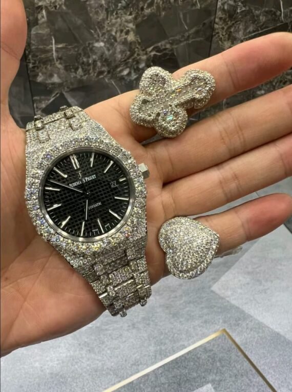 Custom Iced Bust Down VVS Moissanite Bling Bling Watch