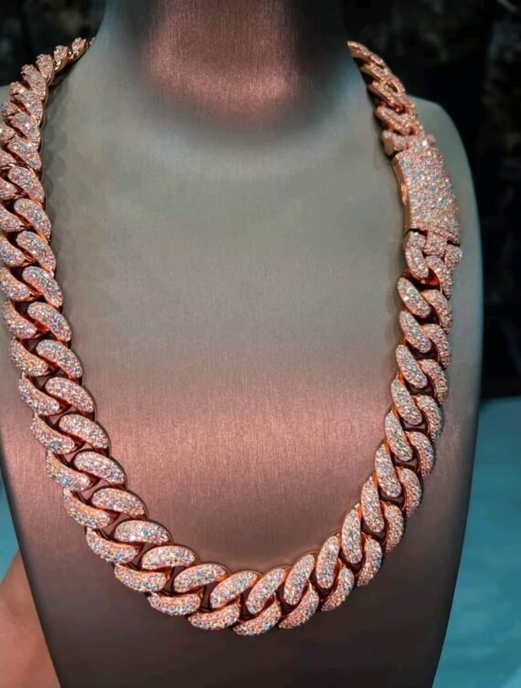 Fashionable Cuban Chains Made in 14Kt White Gold vvs Clarity Flawless Moissanite Diamond Jewelry