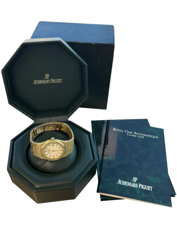Audemars Piguet Royal Oak White Women's Watch - 56303BA