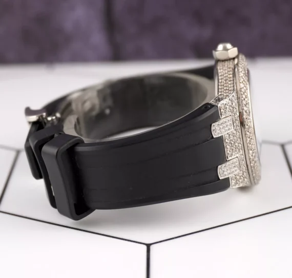 AUDEMARS PIGUET Lady Royal Oak 33mm Iced 8ct Diamonds Black Dial Watch 67620ST