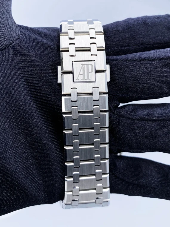 Audemars Piguet Royal Oak Men's Black Watch - 26320ST.OO.1220ST.01