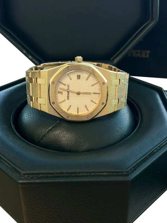 Audemars Piguet Royal Oak White Women's Watch - 56303BA